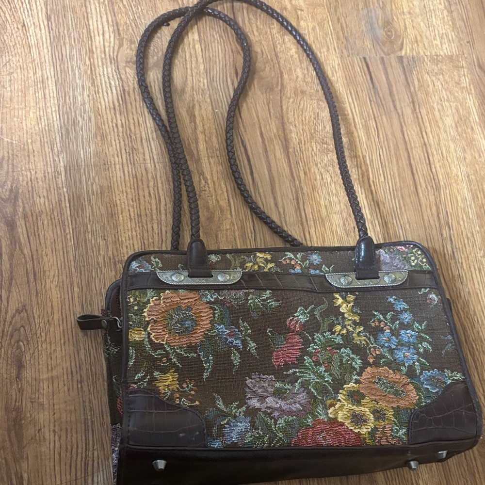 Bueno Brown Floral Tapestry Tote with Braided Straps